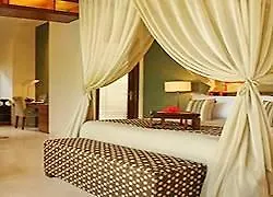Lakshmi Villas Seminyak Hotel