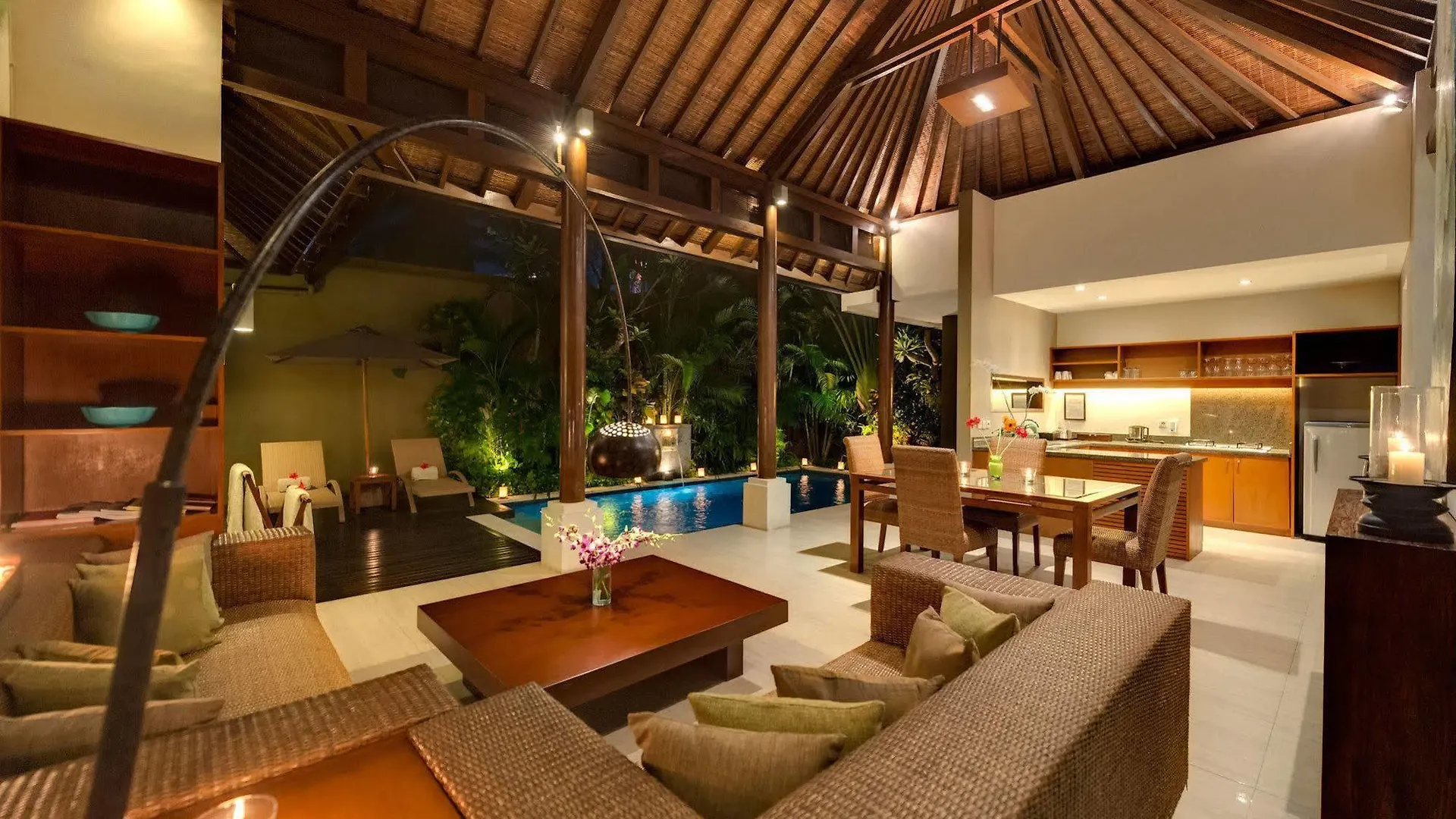 Hotel Lakshmi Villas Seminyak