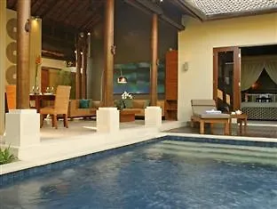 Lakshmi Villas Seminyak Hotel